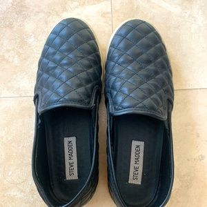 Steve Madden black sneakers